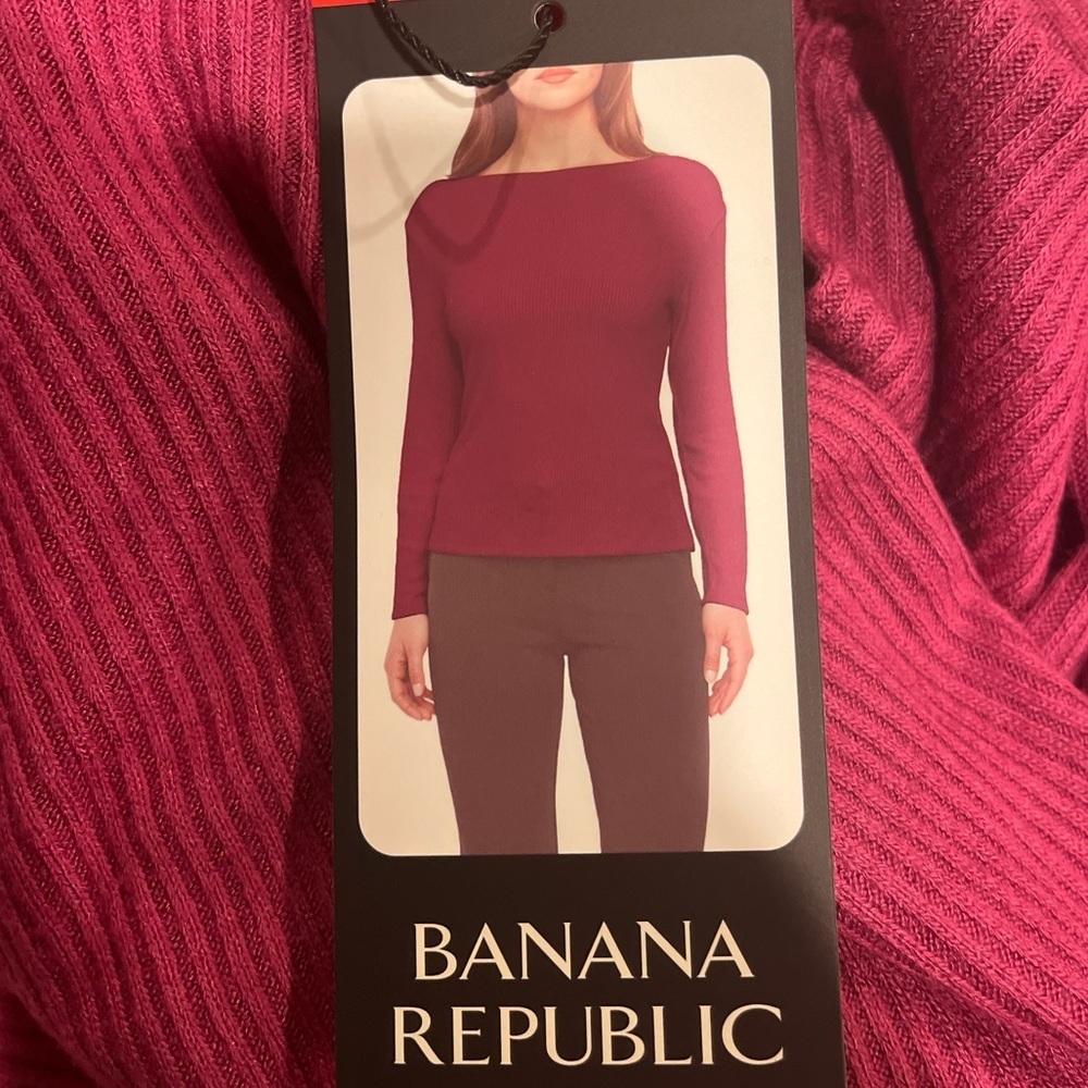 Banana Republic boatneck ribbed long sleeve shirt